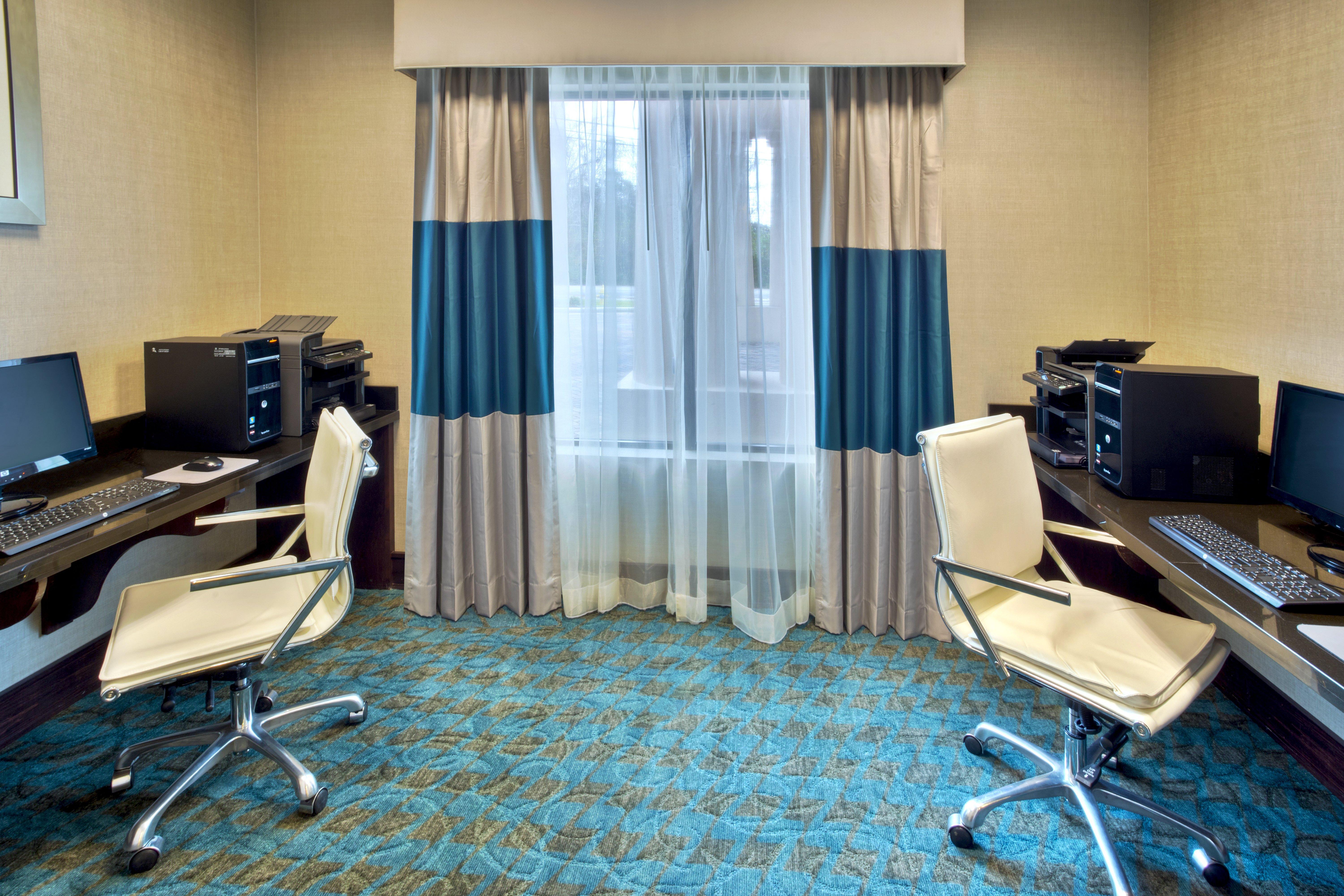 Holiday Inn Express & Suites Oak Ridge By Ihg Bagian luar foto