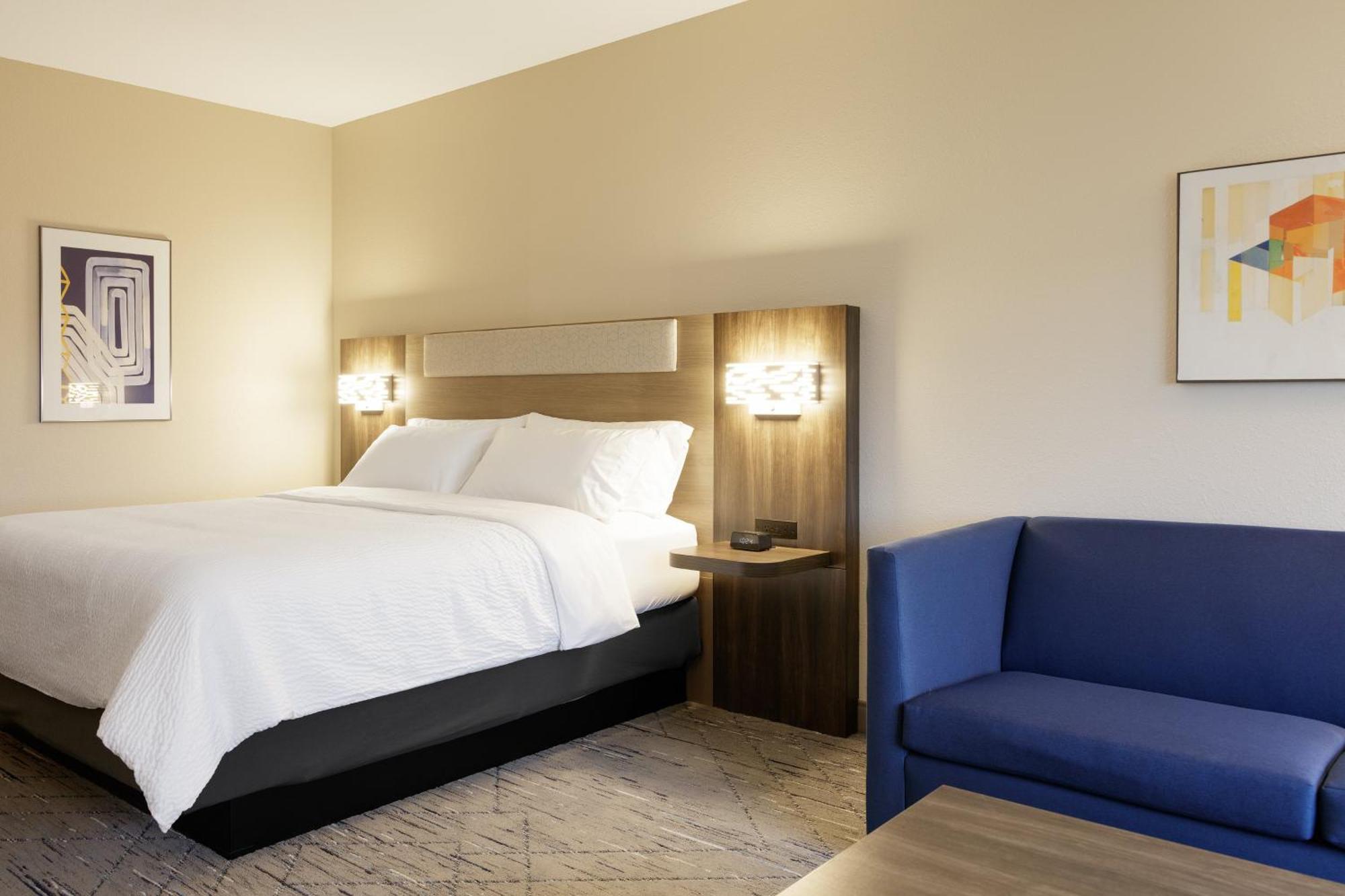 Holiday Inn Express & Suites Oak Ridge By Ihg Bagian luar foto