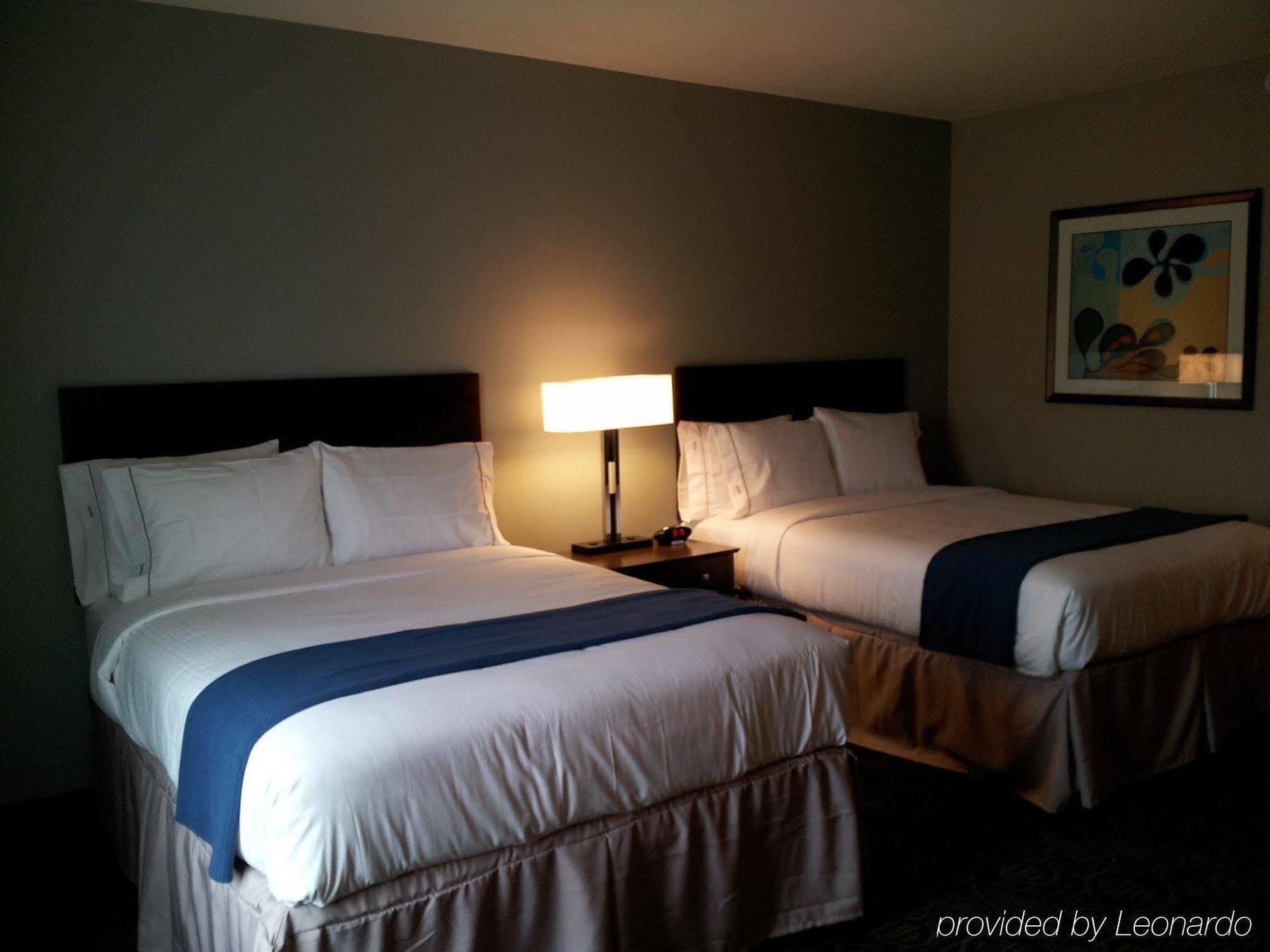 Holiday Inn Express & Suites Oak Ridge By Ihg Bagian luar foto